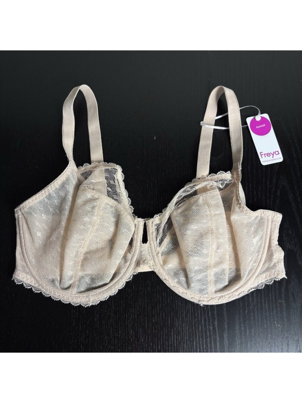 NWT FREYA Size 38H Signature Natural Underwire Lace Plunge Bra Beige AA400502